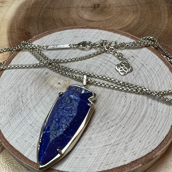 Kendra Scott Lapis Arrowhead Necklace 💙✨ - Picture 9 of 9